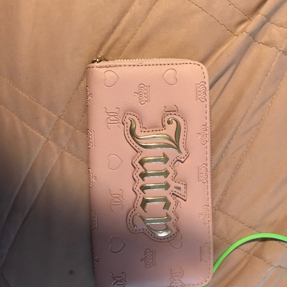 New juicy wallett